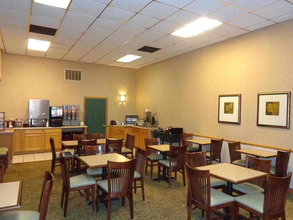 Country Inn & Suites By Radisson, Sparta, Wi Exteriör bild