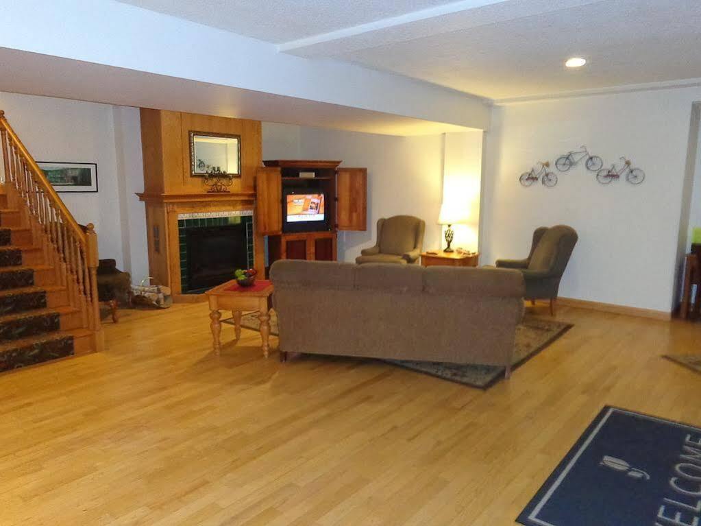 Country Inn & Suites By Radisson, Sparta, Wi Exteriör bild